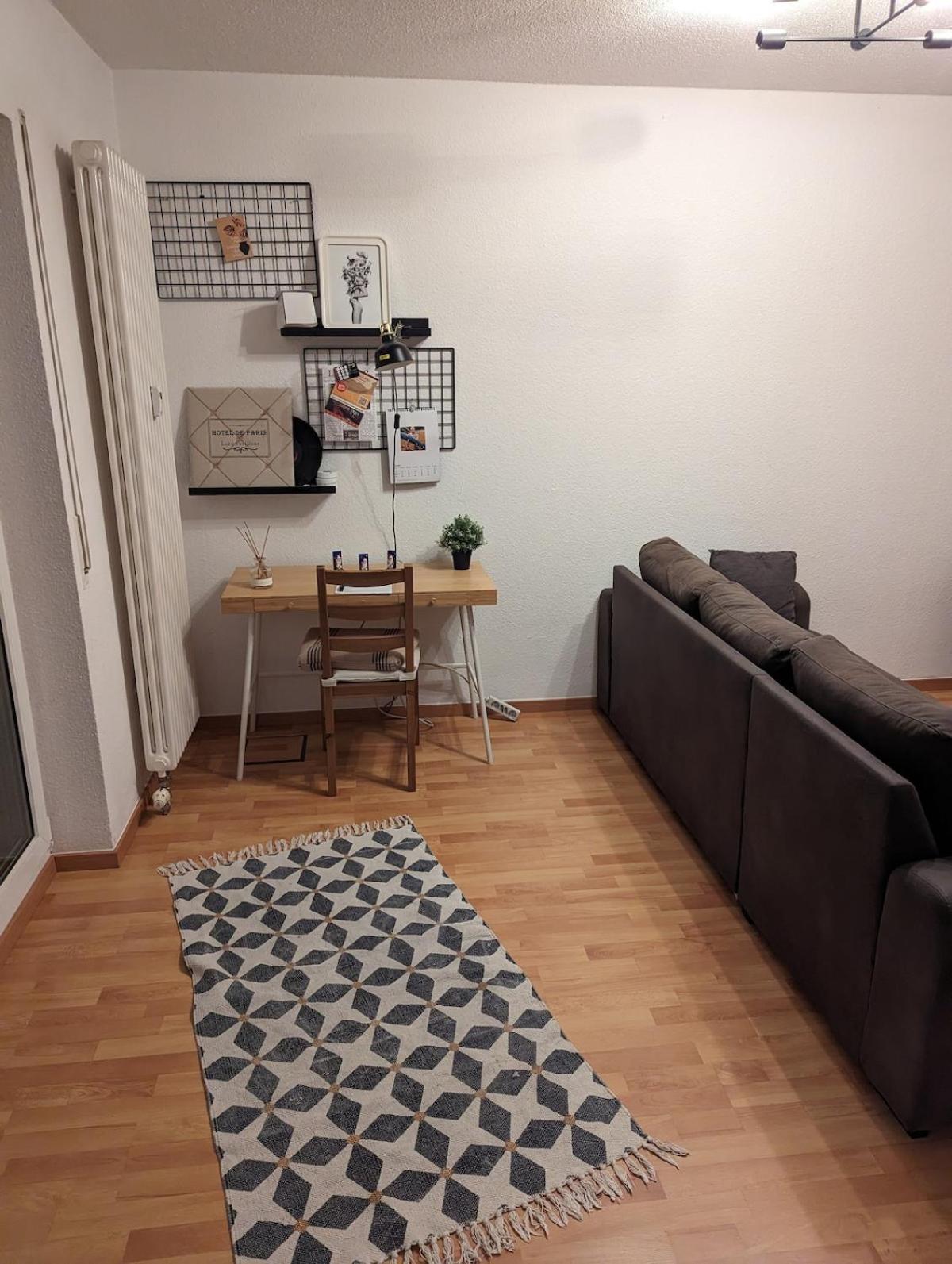 Zentrumsnahe Mit Sonnenterrasse Apartment *